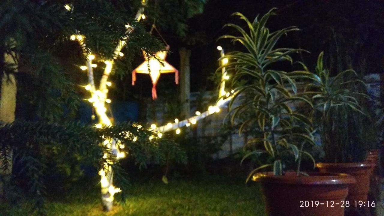 Marari Sabari Home Stay Марарікулем Екстер'єр фото